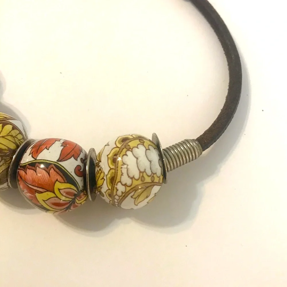 Choker large Venetian hand made beads vintage seventies colors cool on your neck